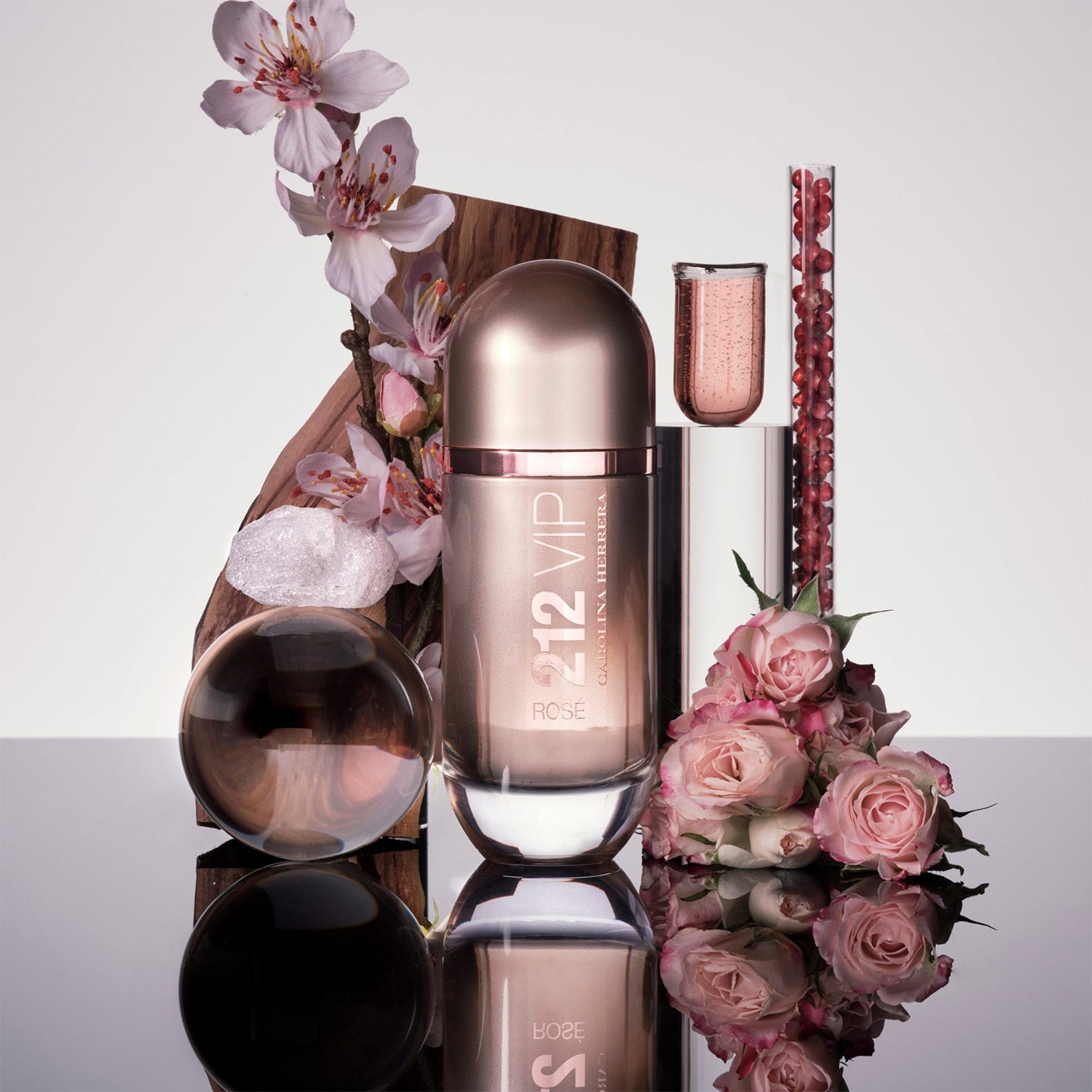 CAROLINA HERRERA - 212 VIP Rosé, Eau de Parfum 80ml para Mujer